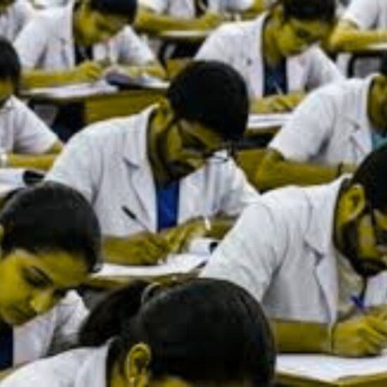 NEET फर्जीवाड़ा 2025