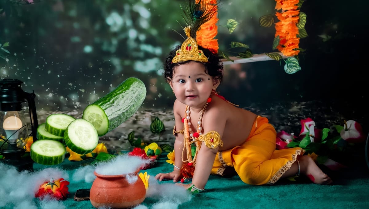 🥒 जन्माष्टमी पर खीरा काटने की परंपरा: जानें इसका धार्मिक महत्व और रहस्य