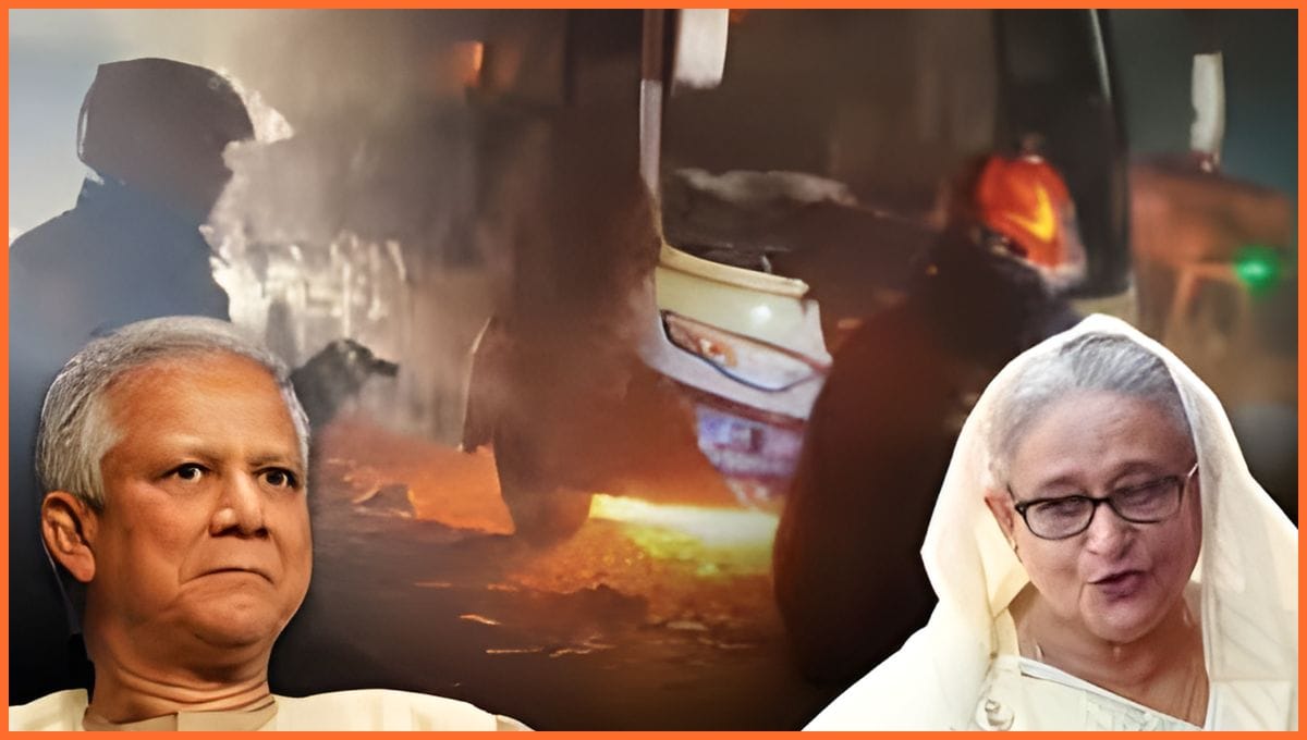 dhaka-bus-burning-2025.jpg → “ढाका में 17 बसों में लगी आग की तस्वीर”